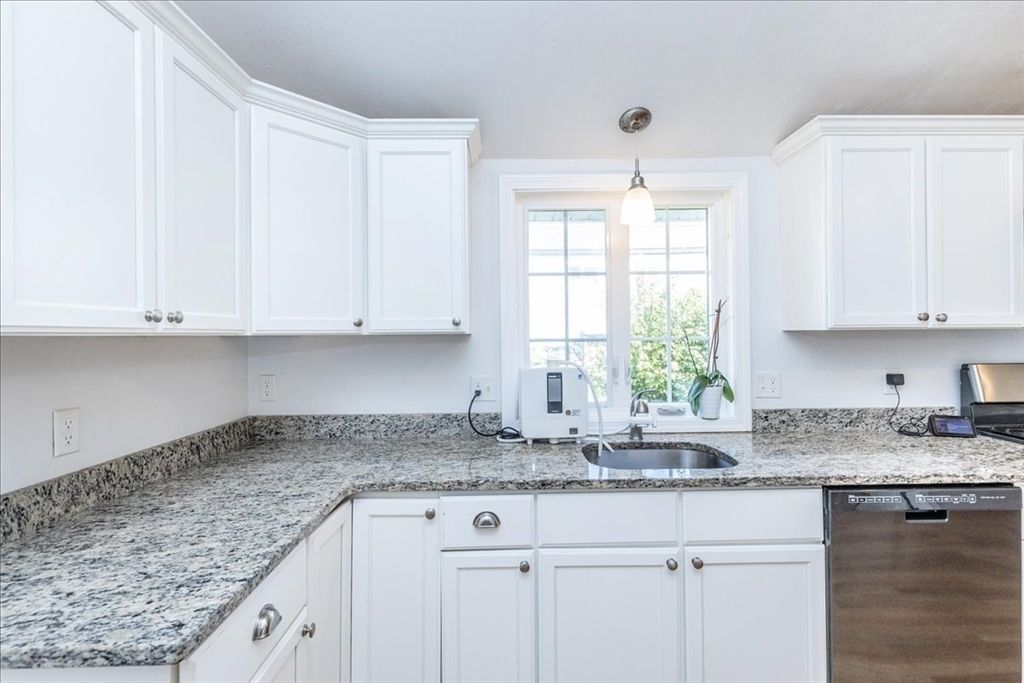 Interior, Kitchen, Pendant Lights