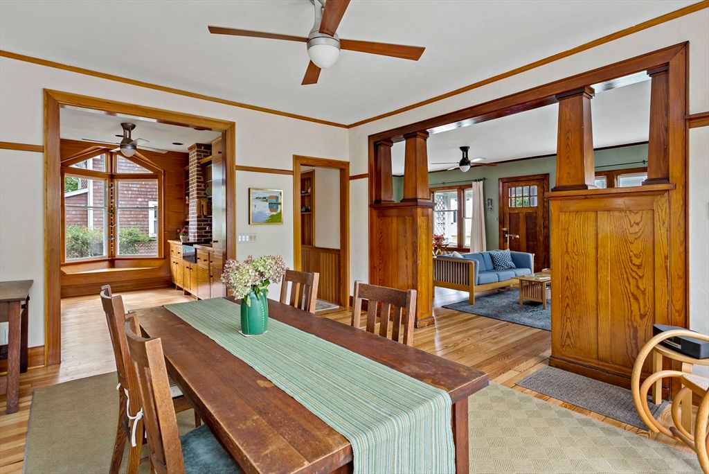 Dining room, Interior, Wood Texture Flooring