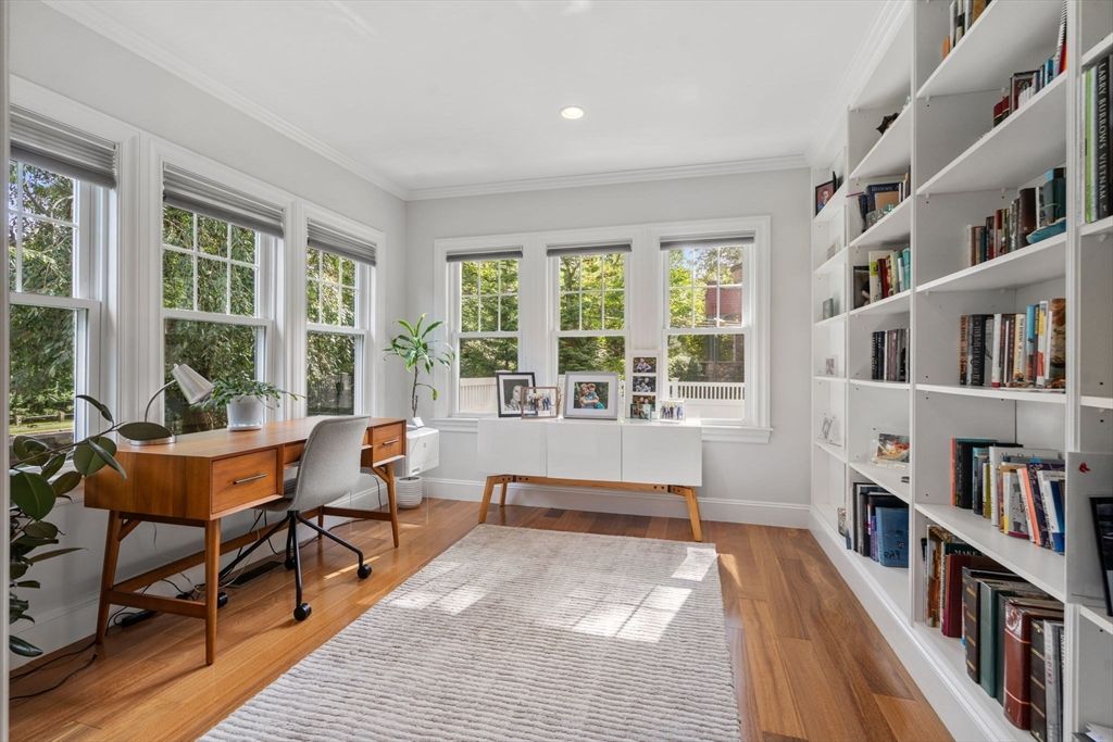 Home Office, Interior, Recessed Lighting, Wood Texture Flooring