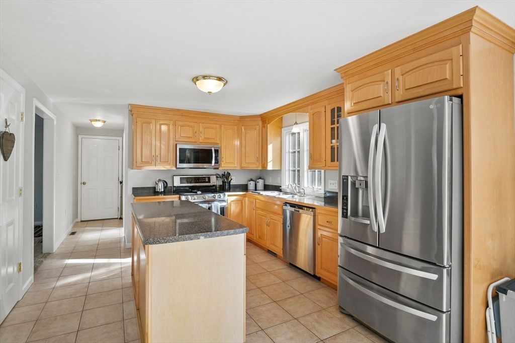 Interior, Kitchen, Stainless Steel Appliances