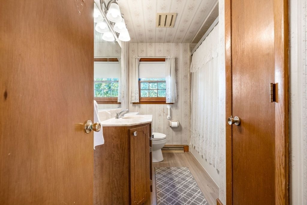 Bathroom, Interior, Wood Texture Flooring