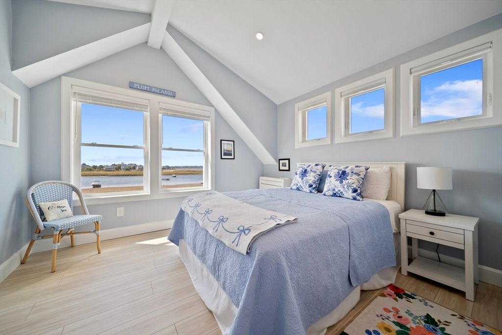 Bedroom, Interior, Recessed Lighting, Water, Wood Texture Flooring