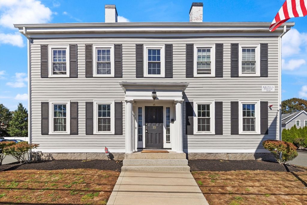 Exterior, Facade, Georgian