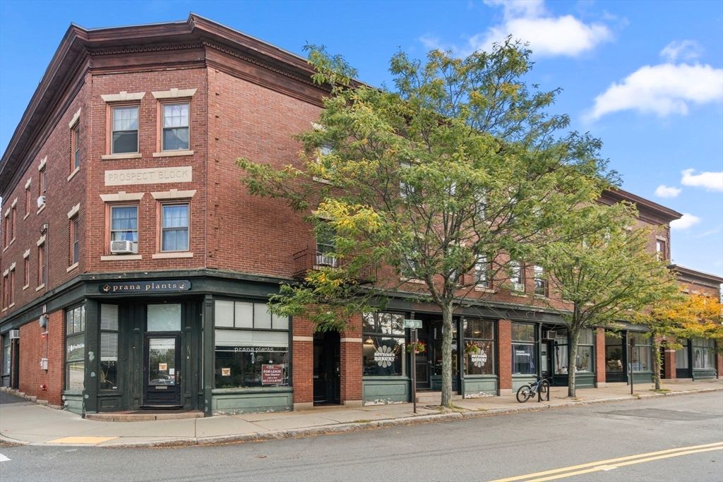 Exterior, Facade, Brick Facade, Condo Building