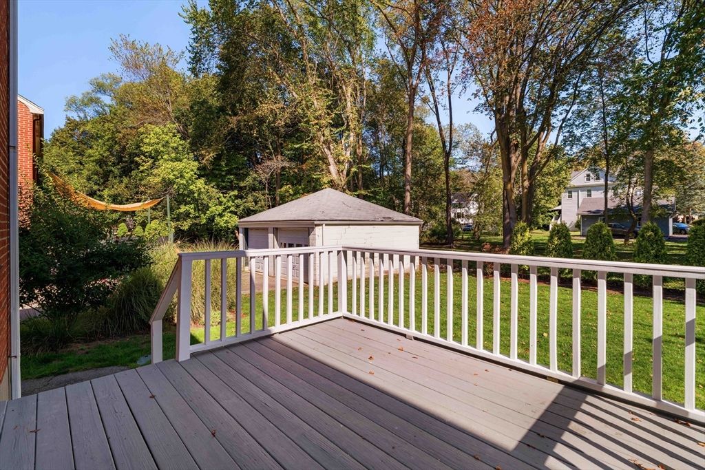 Backyard, Detached Garage, Exterior