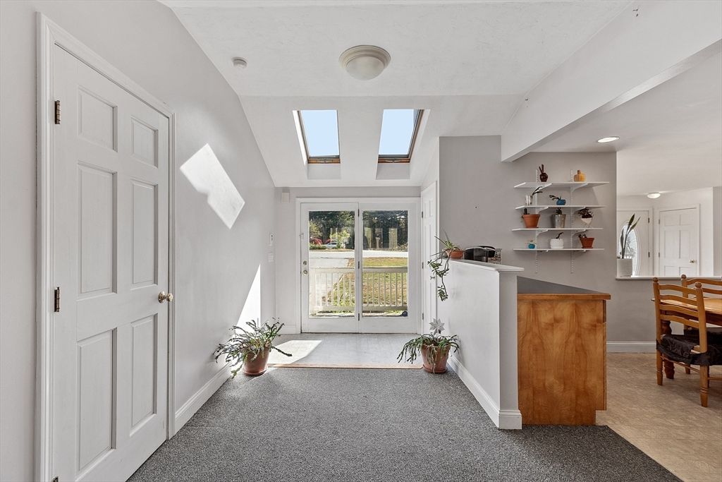 Interior, Recessed Lighting
