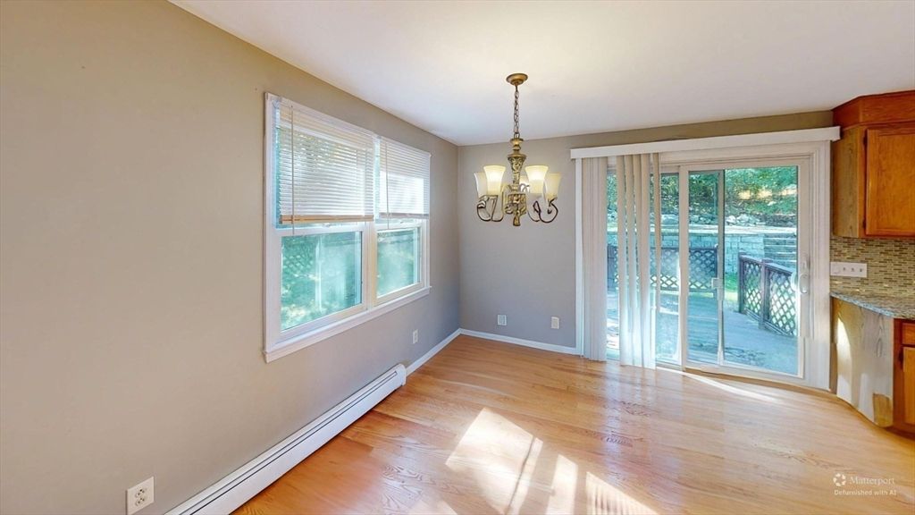 Chandelier, Empty room, Interior, Wood Texture Flooring
