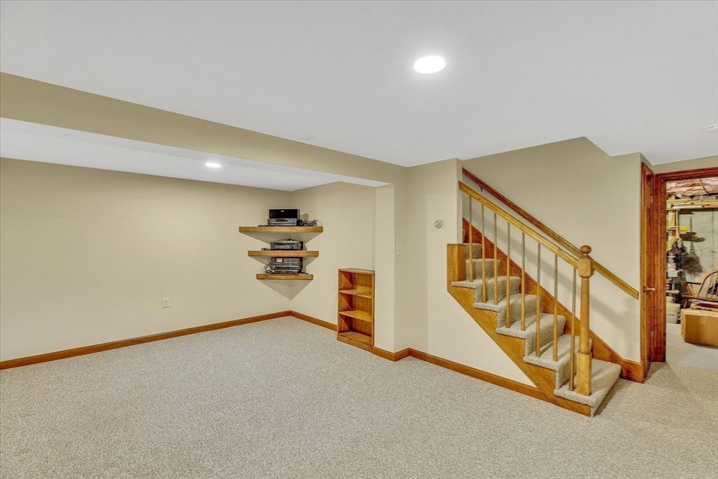 Interior, Recessed Lighting