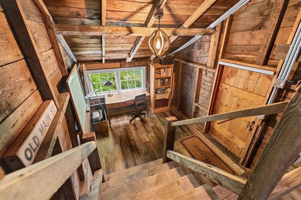 Interior, Pendant Lights, Wooden Beams, Wooden Ceilings, Wood Texture Flooring, Wooden Walls