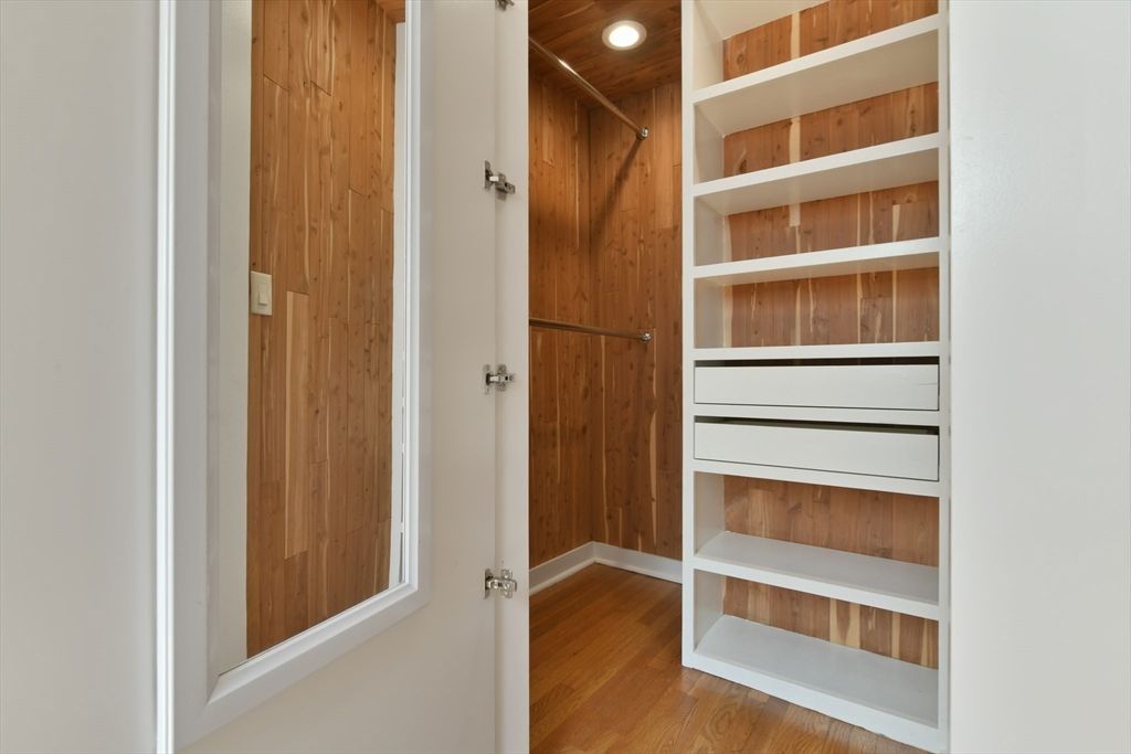 Interior, Recessed Lighting, Wood Texture Flooring, Wooden Walls