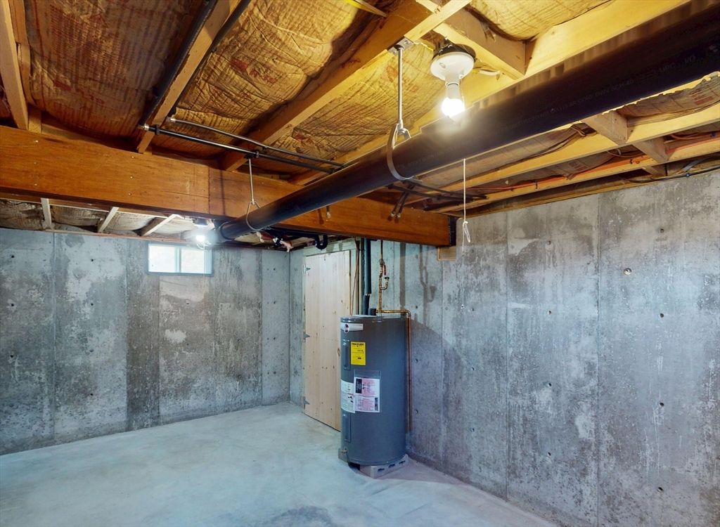 Interior, Wooden Beams