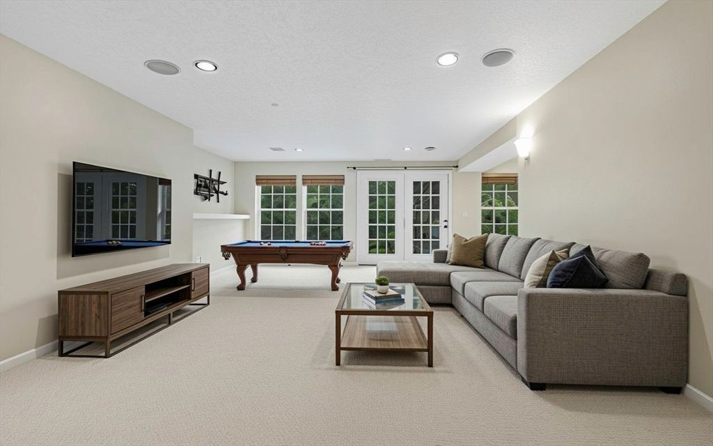 Billiard Table, Fitness Equipment, Game Room, Interior, Pendant Lights, Recessed Lighting
