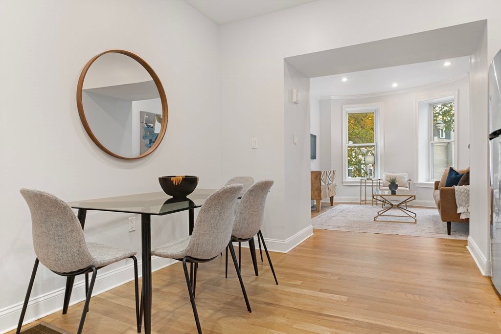 Dining room, Interior, Living room, Recessed Lighting, Wood Texture Flooring