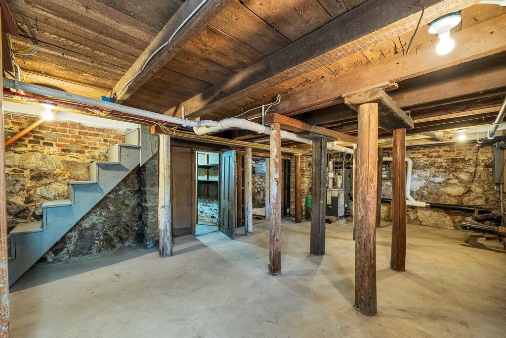 Interior, Stone Walls, Wooden Beams, Wooden Ceilings