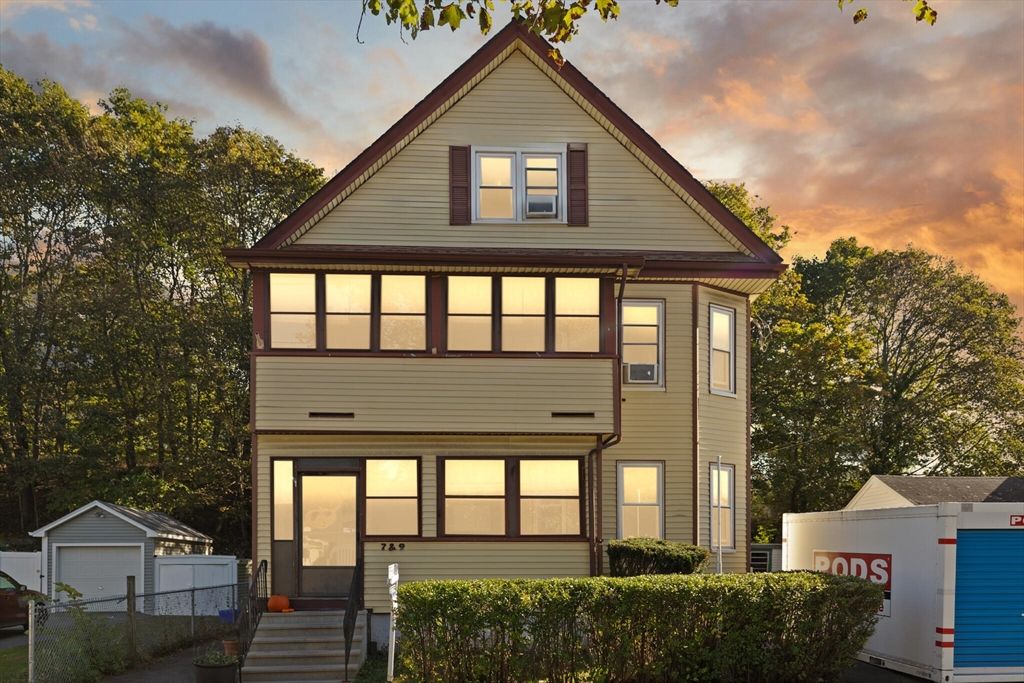 Attached, Detached Garage, Exterior, Facade, Queen Anne Victorian