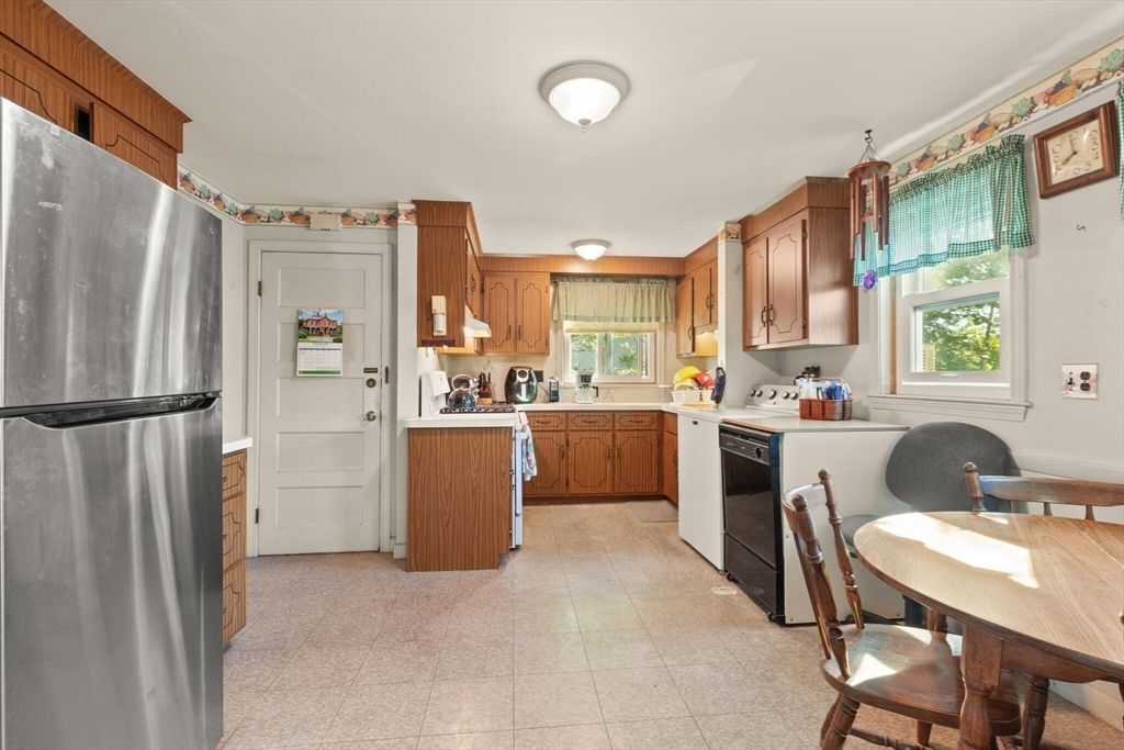 Dining room, Interior, Kitchen