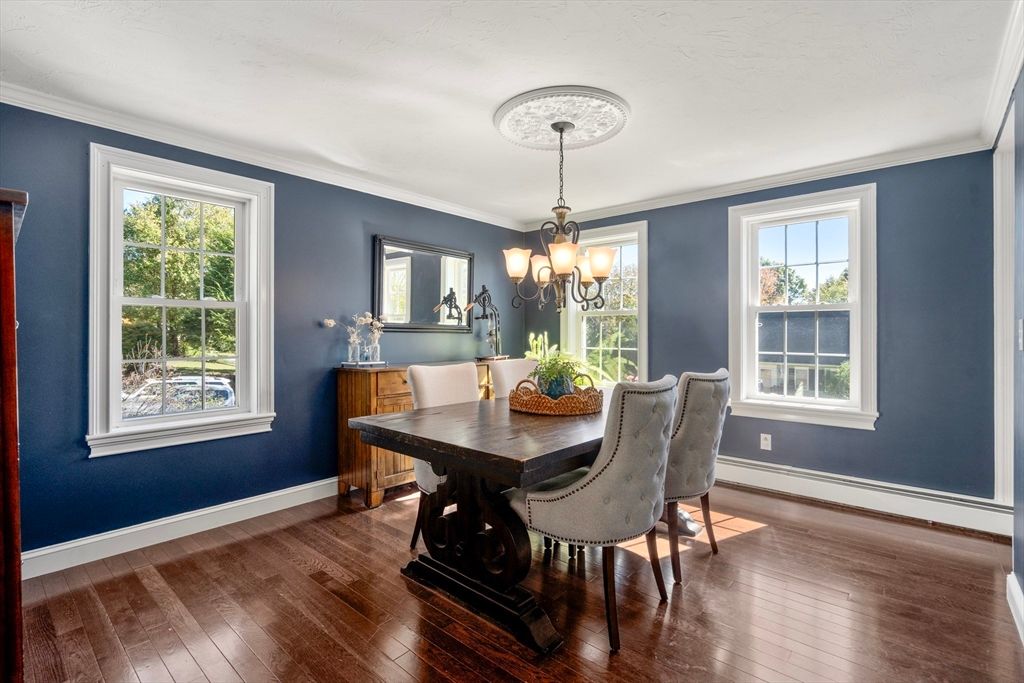 Chandelier, Dining room, Interior, Wood Texture Flooring