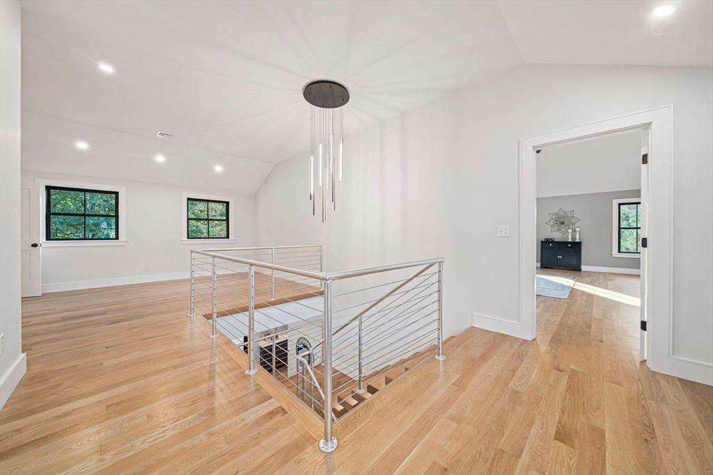 Interior, Pendant Lights, Recessed Lighting, Wood Texture Flooring