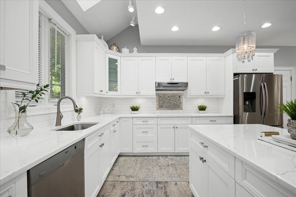 Interior, Kitchen, Pendant Lights, Recessed Lighting, Stainless Steel Appliances