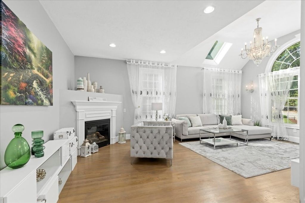 Chandelier, Fireplace, Interior, Living room, Recessed Lighting, Wood Texture Flooring