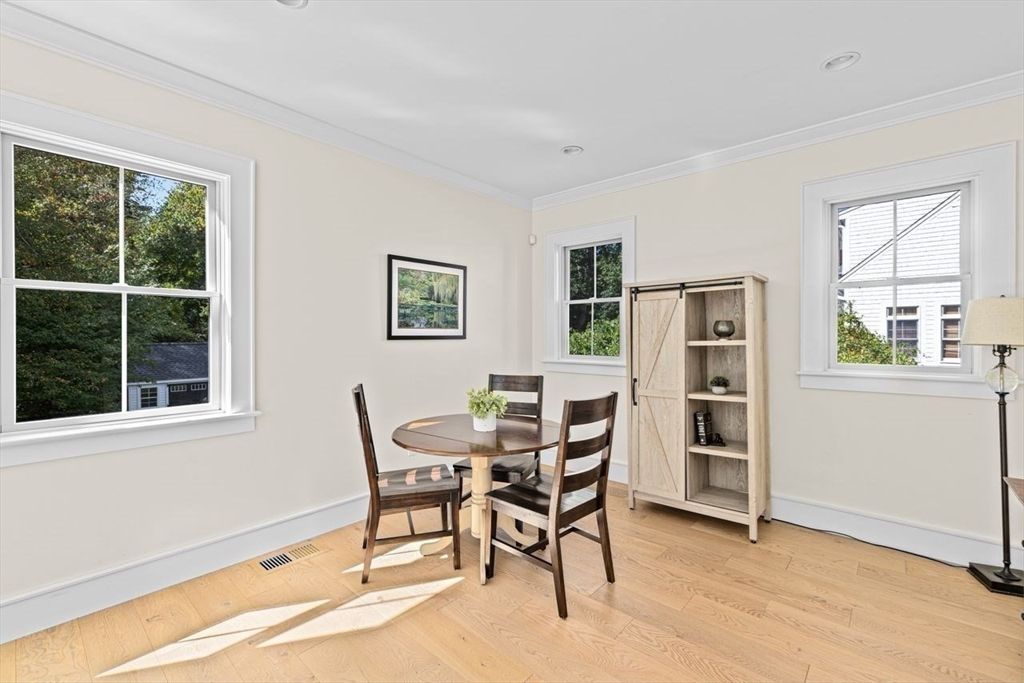 Dining room, Interior, Wood Texture Flooring