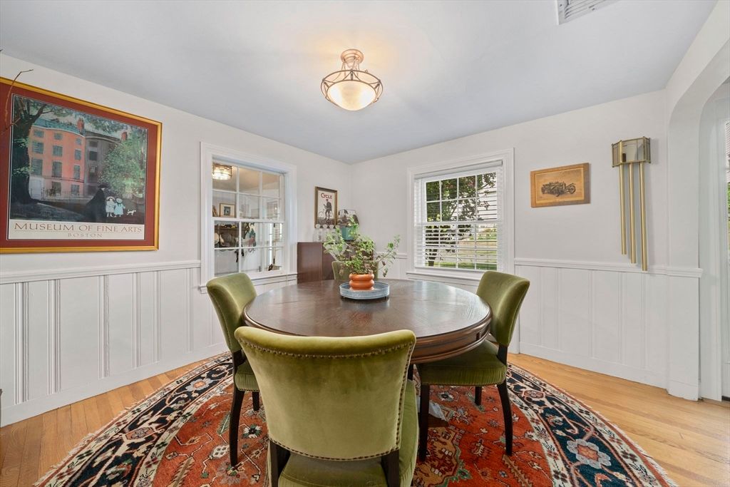 Dining room, Interior, Wood Texture Flooring