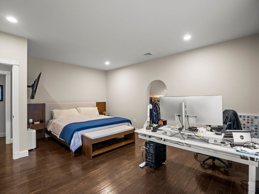 Bedroom, Home Office, Interior, Recessed Lighting, Wood Texture Flooring
