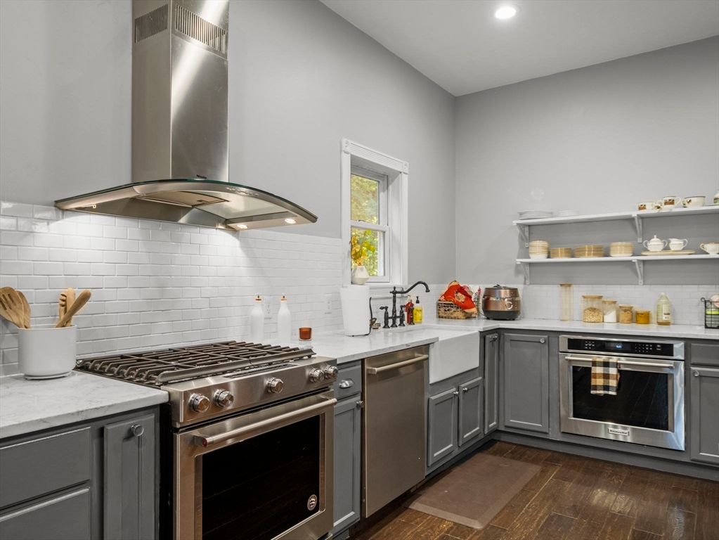 Interior, Kitchen, Recessed Lighting, Stainless Steel Appliances, Wood Texture Flooring