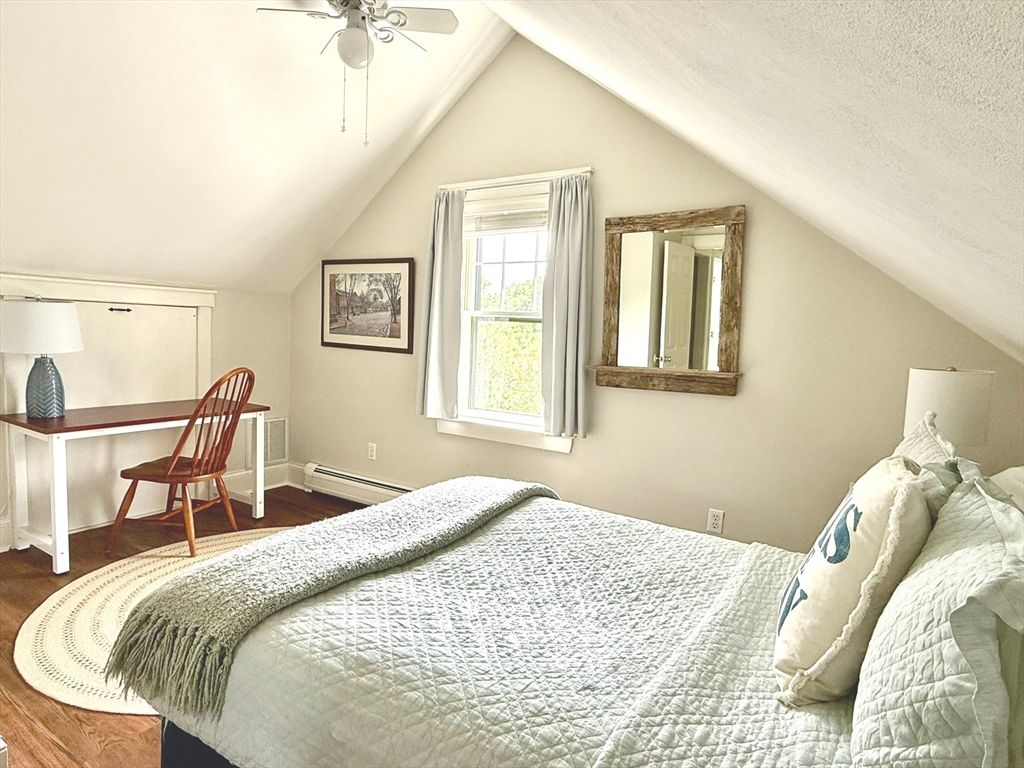 Bedroom, Home Office, Interior, Wood Texture Flooring