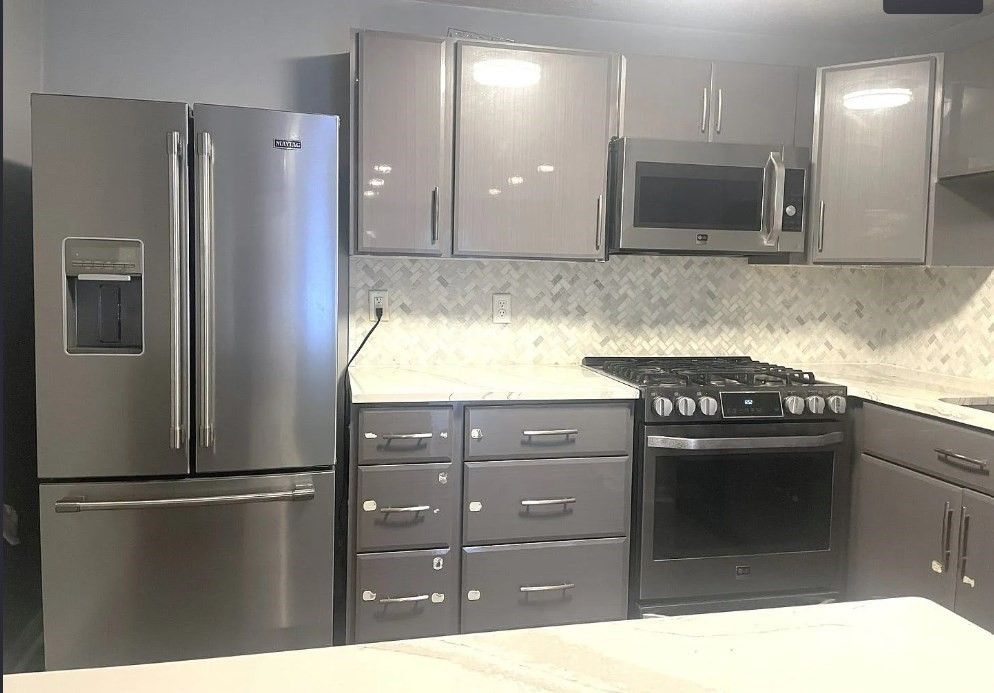 Interior, Kitchen, Stainless Steel Appliances