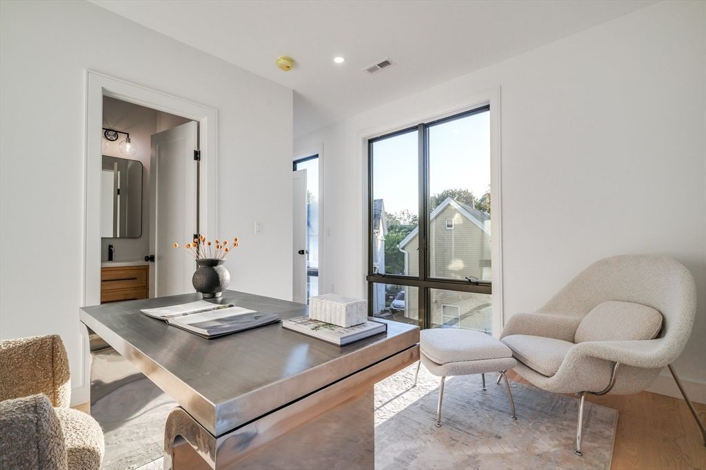 Home Office, Interior, Recessed Lighting, Wood Texture Flooring