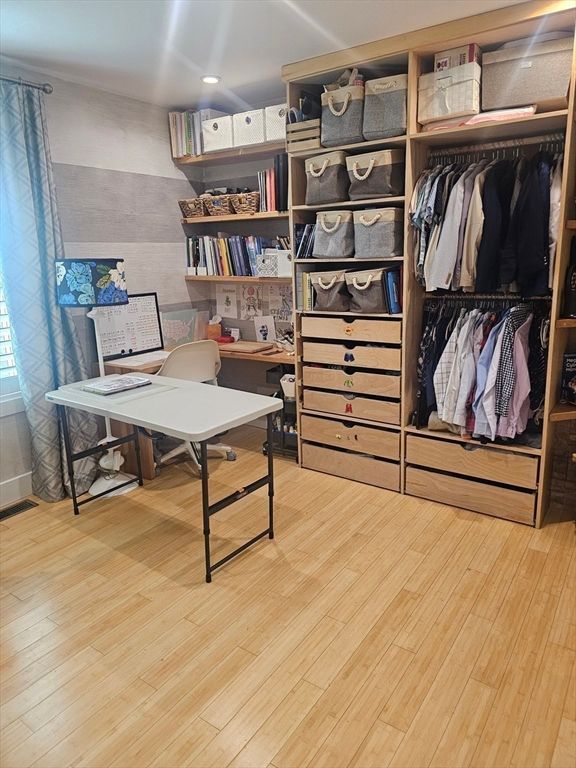 Home Office, Interior, Recessed Lighting, Walk-in Closets, Wood Texture Flooring