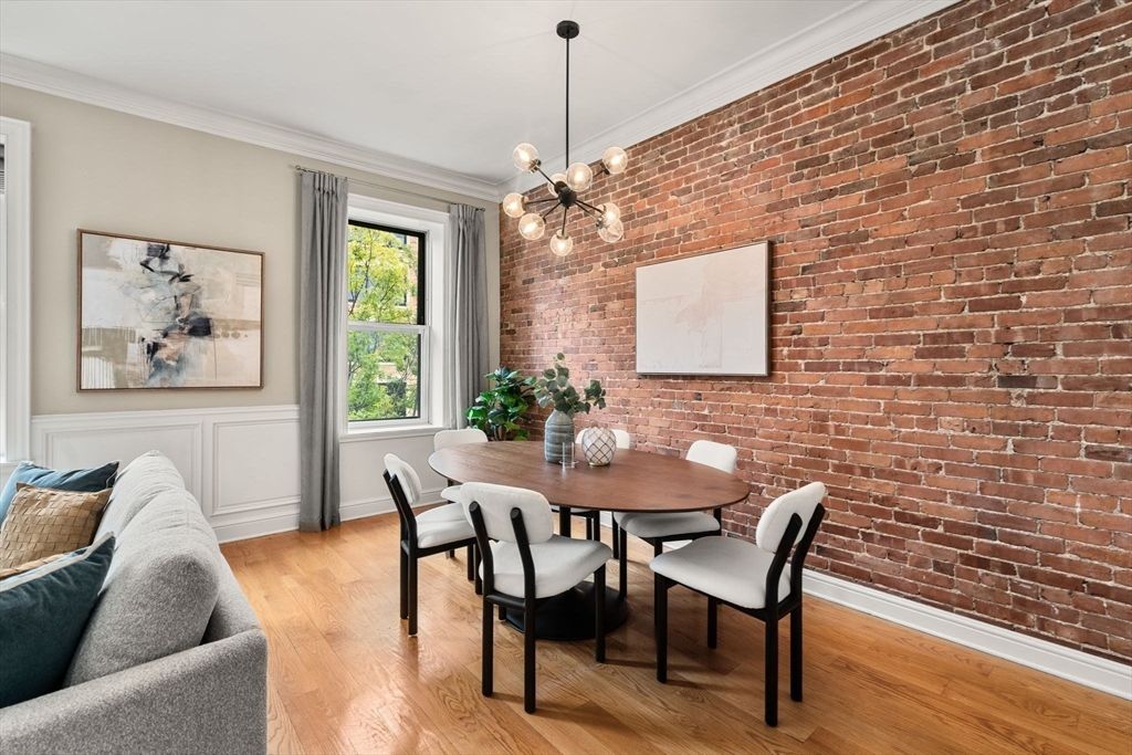Dining room, Interior, Pendant Lights, Stone Walls, Wood Texture Flooring