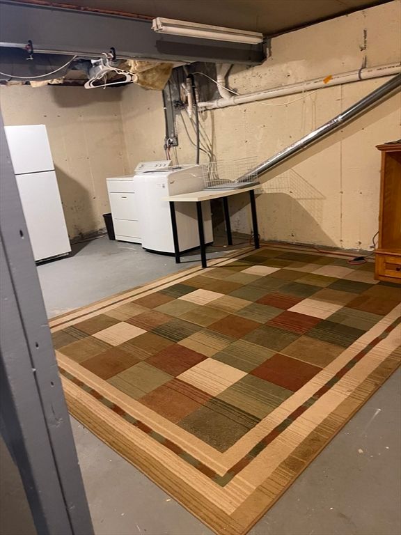 Interior, Washer