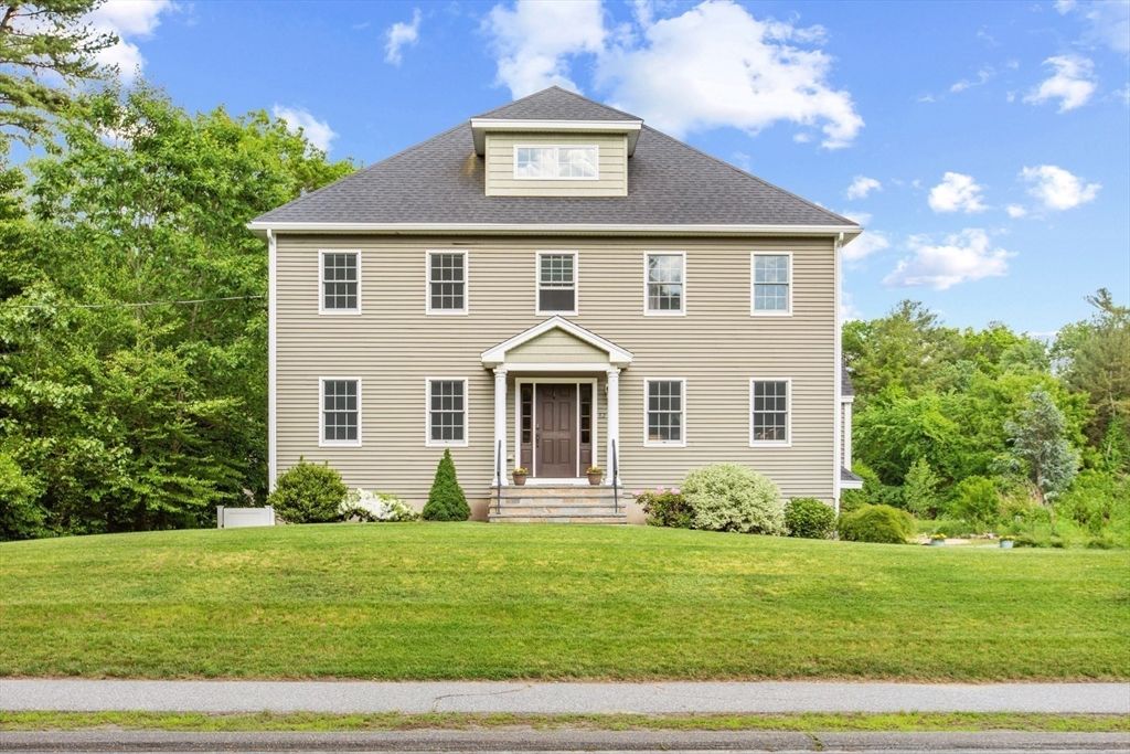 Exterior, Facade, Georgian