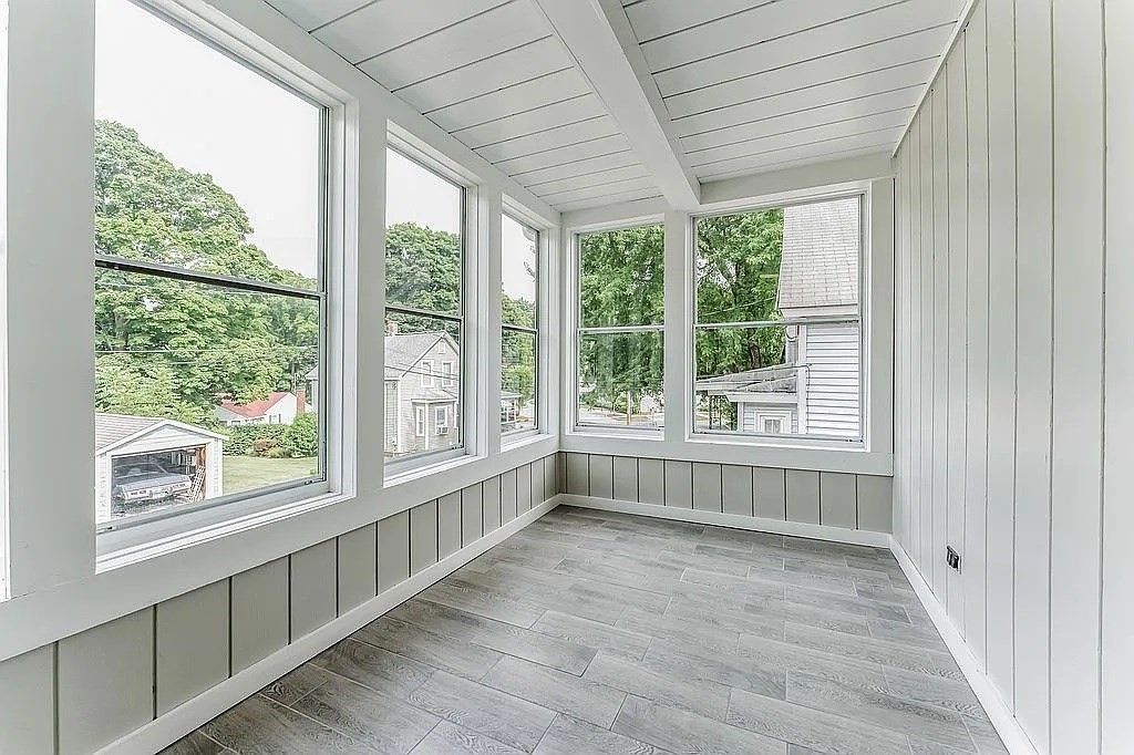Interior, Sun Room, Wood Texture Flooring