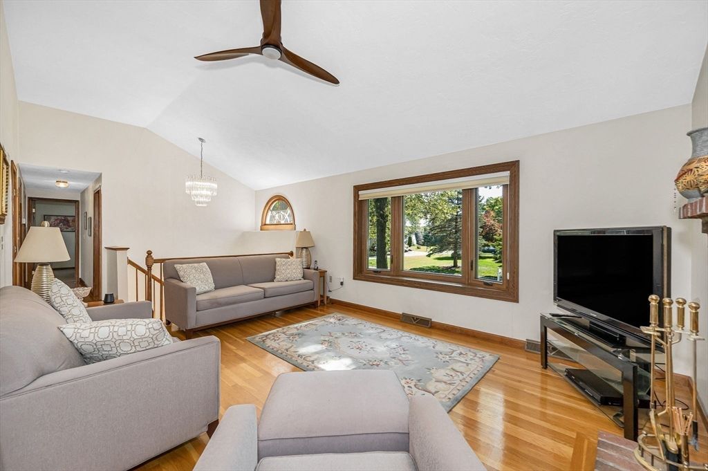 Chandelier, Interior, Living room, Wood Texture Flooring