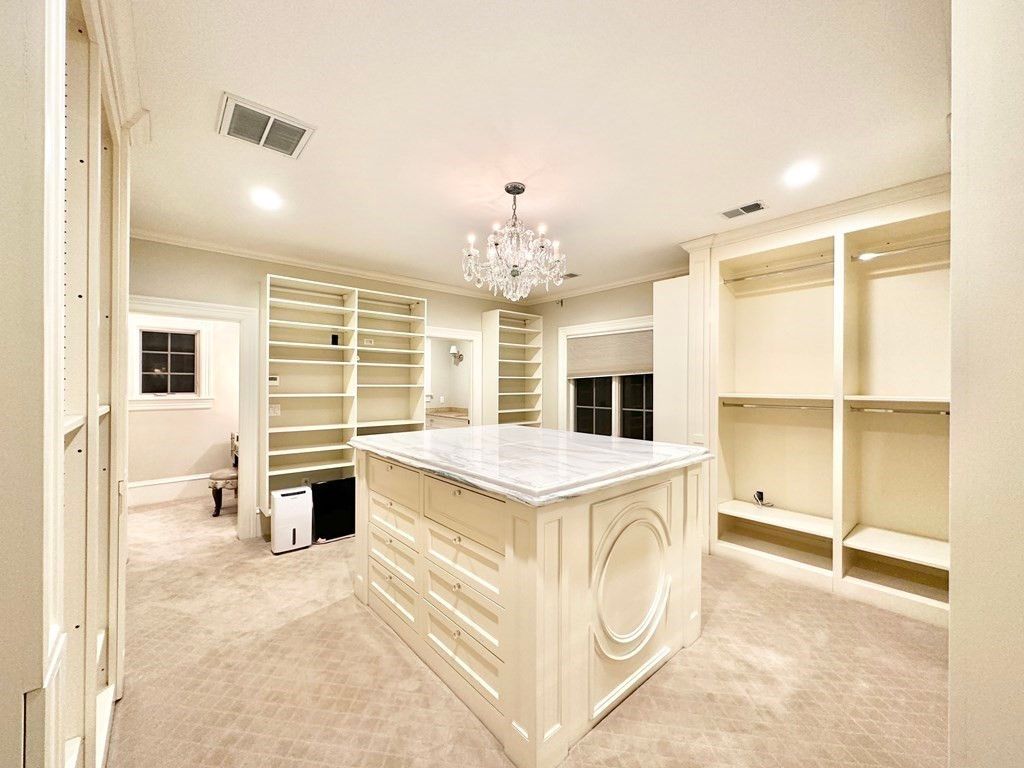 Chandelier, Interior, Recessed Lighting, Walk-in Closets