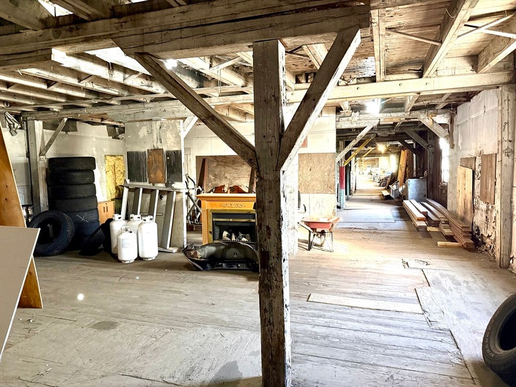 Interior, Wooden Beams