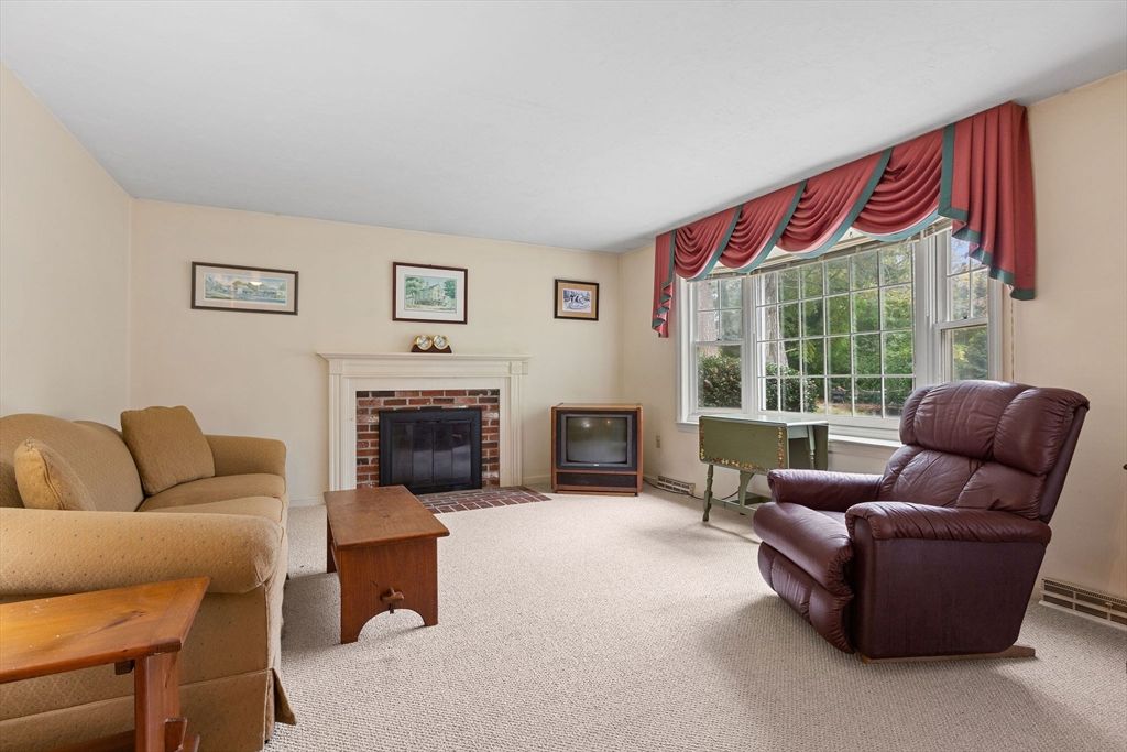 Fireplace, Interior