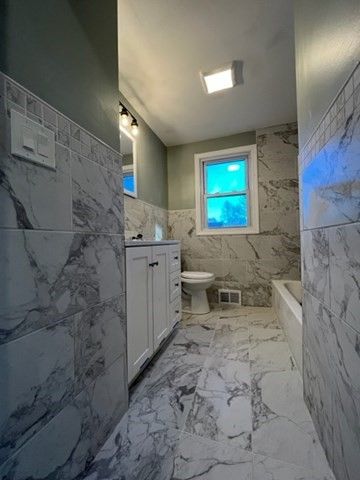 Bathroom, Interior, Marble, Marble Walls