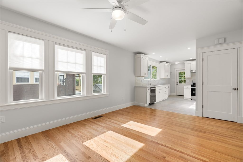 Empty room, Interior, Kitchen, Recessed Lighting, Wood Texture Flooring