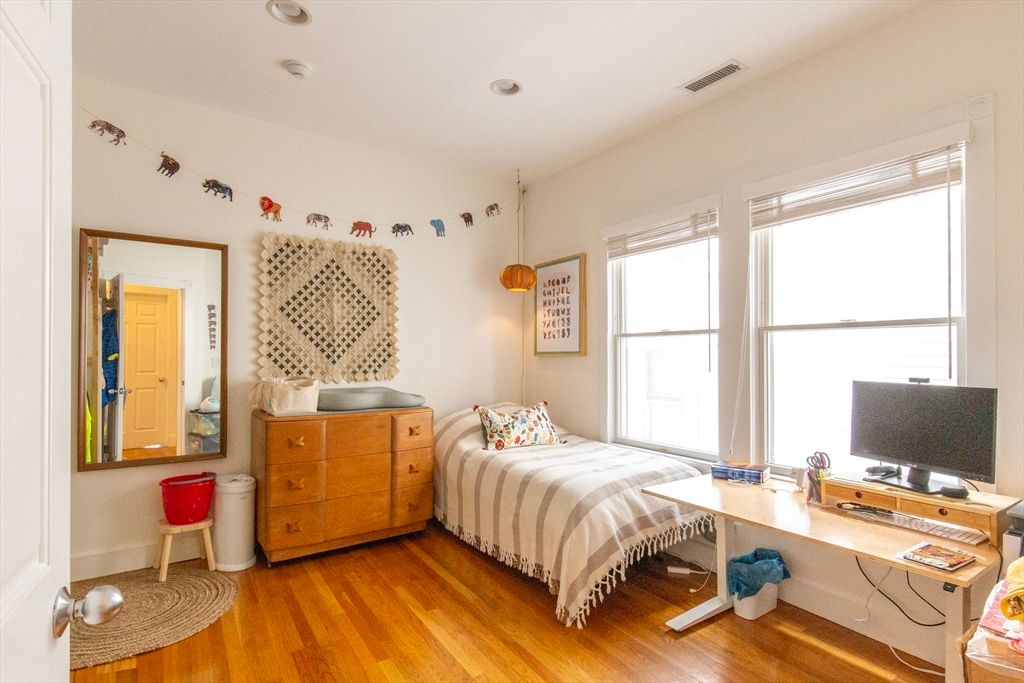 Bedroom, Home Office, Interior, Recessed Lighting, Wood Texture Flooring
