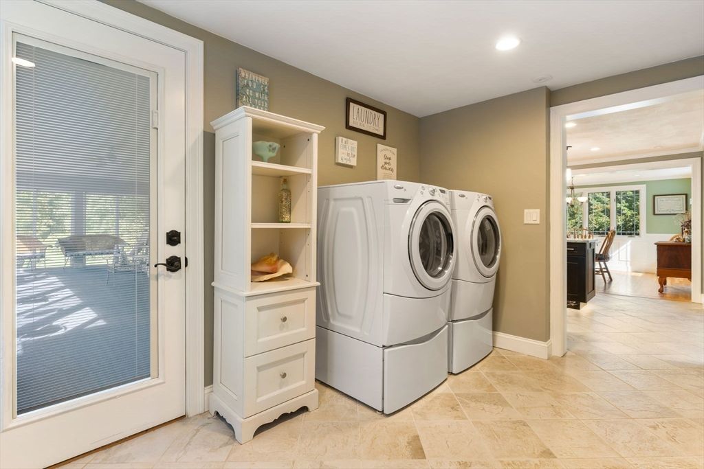 Interior, Recessed Lighting, Washer