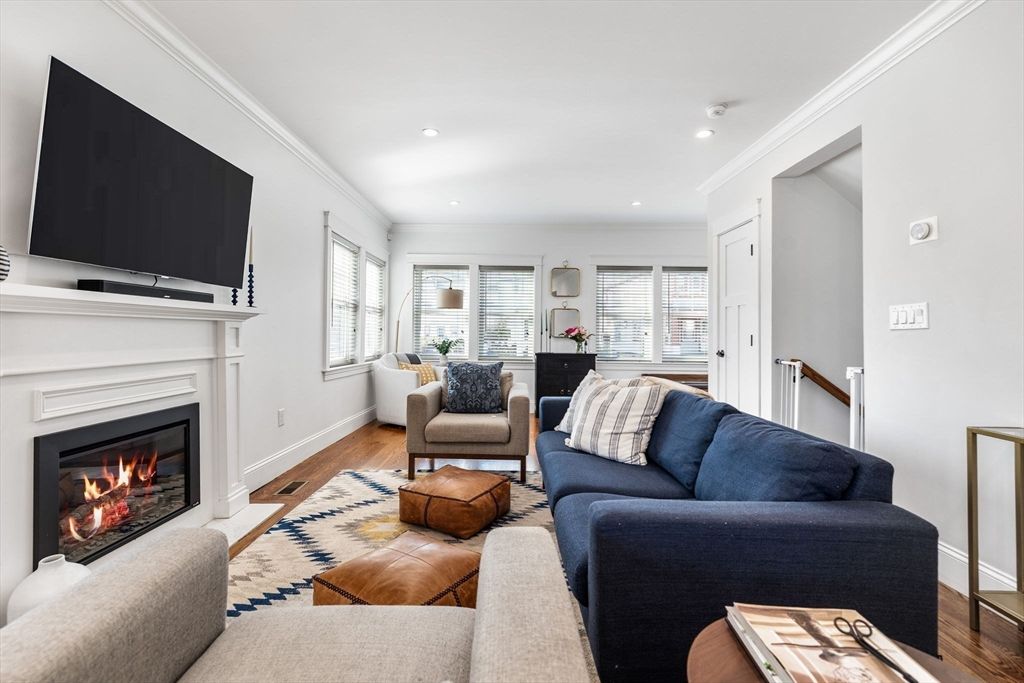 Fireplace, Interior, Living room, Recessed Lighting, Wood Texture Flooring