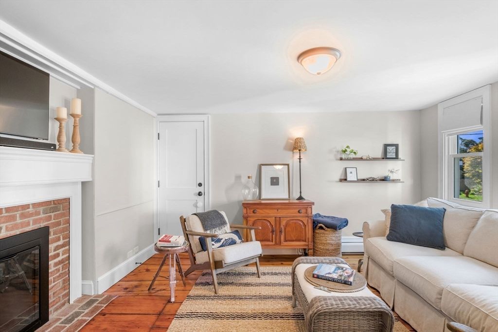 Fireplace, Interior, Living room, Wood Texture Flooring