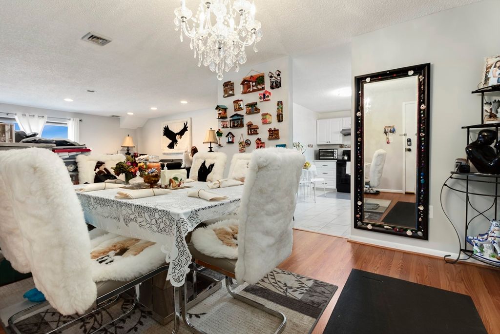 Chandelier, Dining room, Interior, Kitchen, Recessed Lighting, Wood Texture Flooring