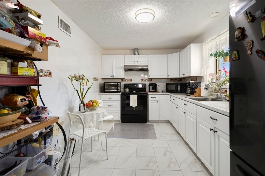 Dining room, Interior, Kitchen, Marble