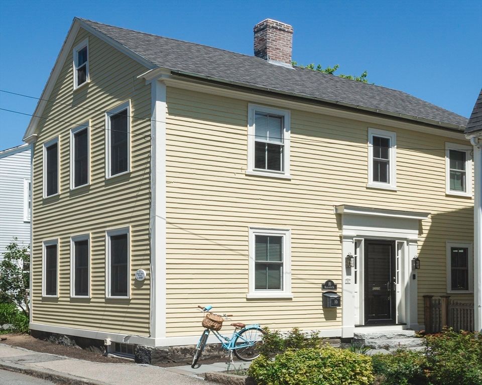 Exterior, Facade, Georgian