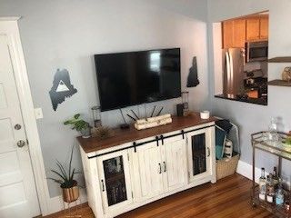 Interior, Kitchen, Wood Texture Flooring